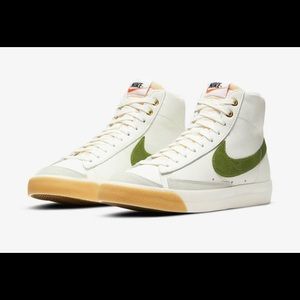 Nike Blazer Mid ‘77 Vintage in Asparagus Snakeskin